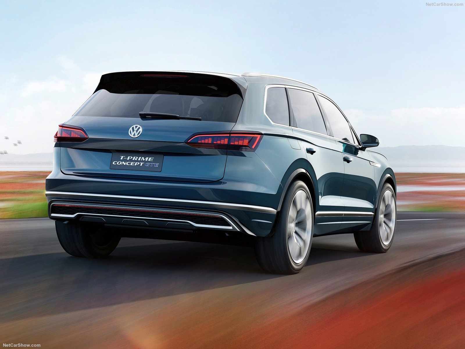 Новый volkswagen touareg 2018 - фото, характеристика, цена Новый volkswagen touareg 2018 - фото, характеристика, цена