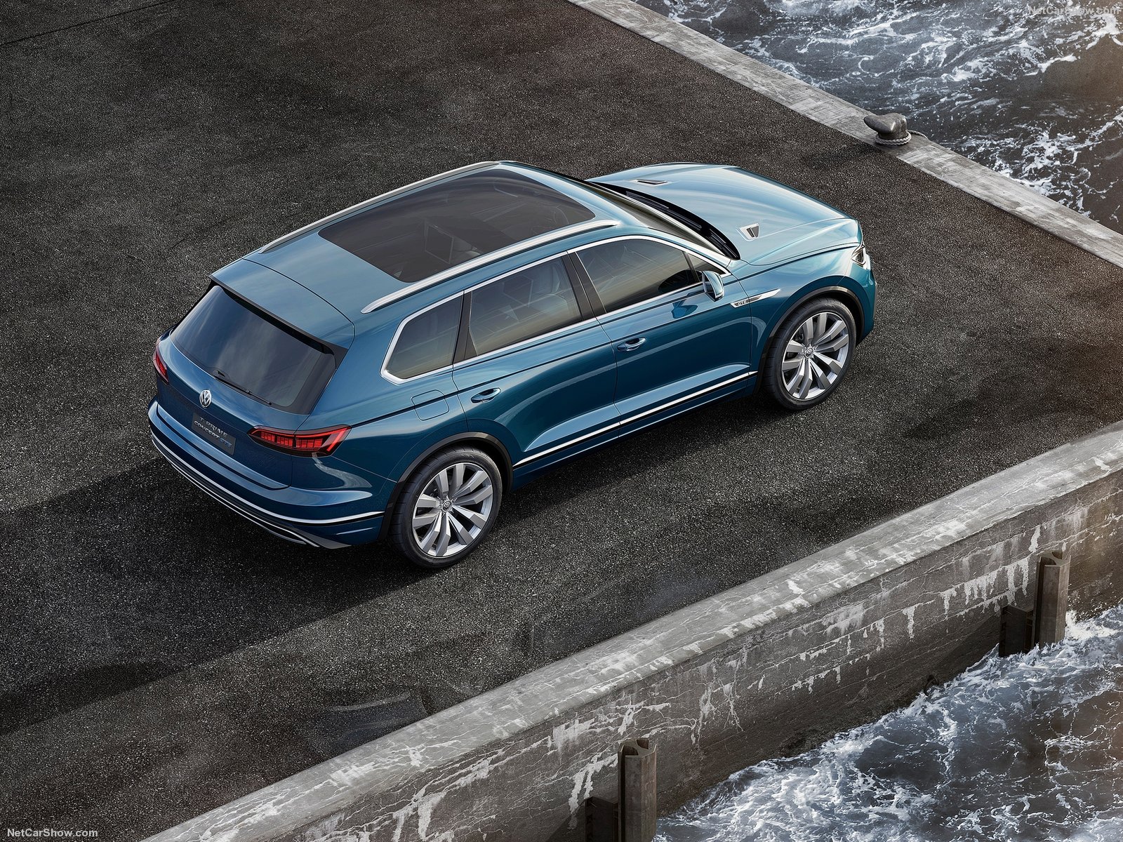 Volkswagen Touareg 2018 года: масса обновлений автогиганта Volkswagen Touareg 2018 года: масса обновлений автогиганта