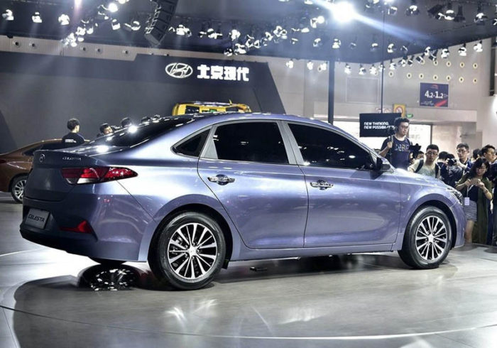 Свежая модель для рынка КНР — Hyundai Celesta 2017-2018 в новом кузове