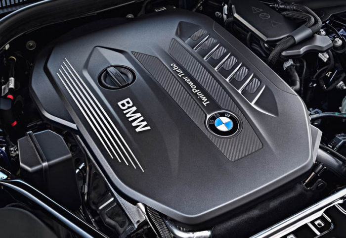 BMW 5-Series Touring 2017-2018 обновился