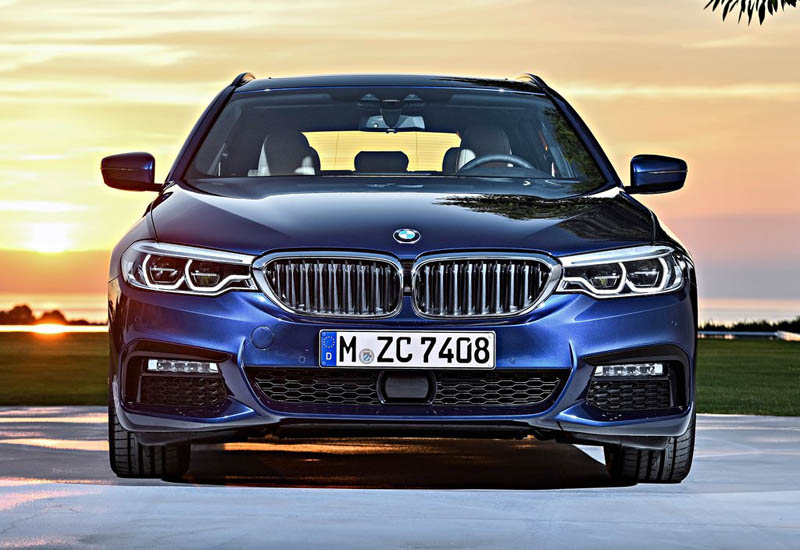 Новое поколение BMW 5 series 2016-2017 года, комплектации и цены, фото. Bmw 5 series 2017 цены и комплектации