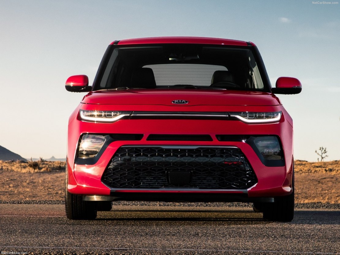 Kia Soul 2019 года впервые получил полный привод и электромотор