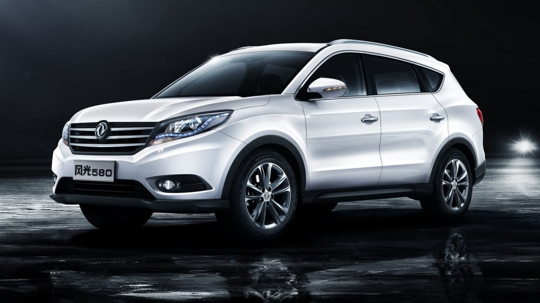 DongFeng 580 2019 года: китайский кроссовер в разнообразных вариациях